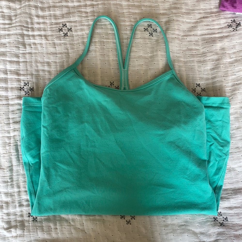 Lululemon tank